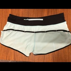 Lululemon Women’s Speed Short Light Blue Size 10
